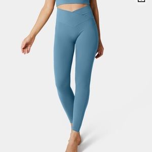 Halara Cloudful Crossover Pocket Plain Leggings